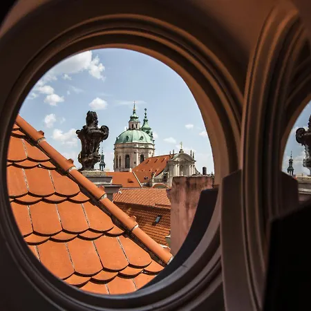 Hotel Nerudova 211 4*