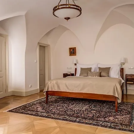 Nerudova 211 Hotel Praga