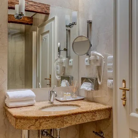 Hotel Nerudova 211 4*