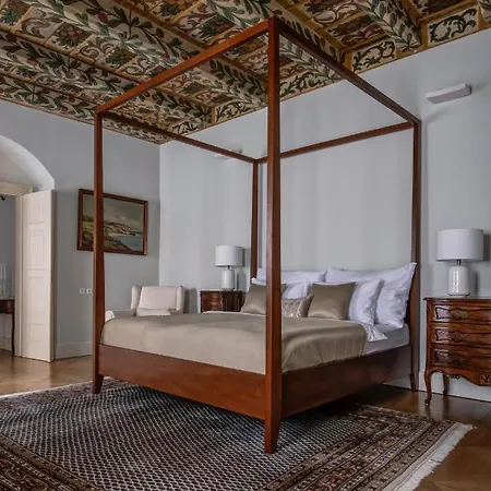 Hotel Nerudova 211 Praga