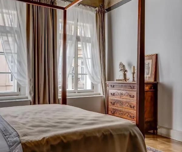 Nerudova 211 4* Prag