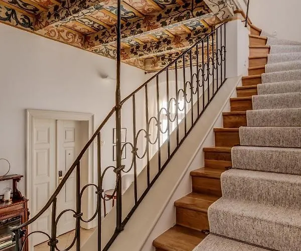 Nerudova 211 Hotell Prag