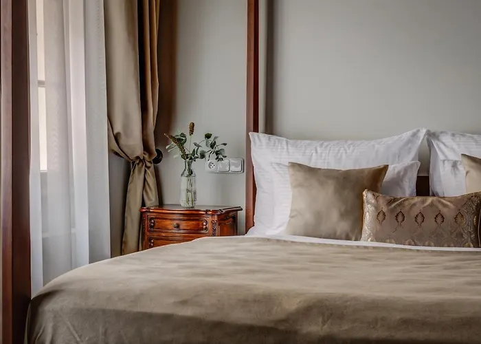 Hotell Nerudova 211 4*